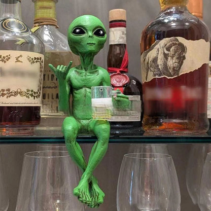 Alien Bebiendo Birra