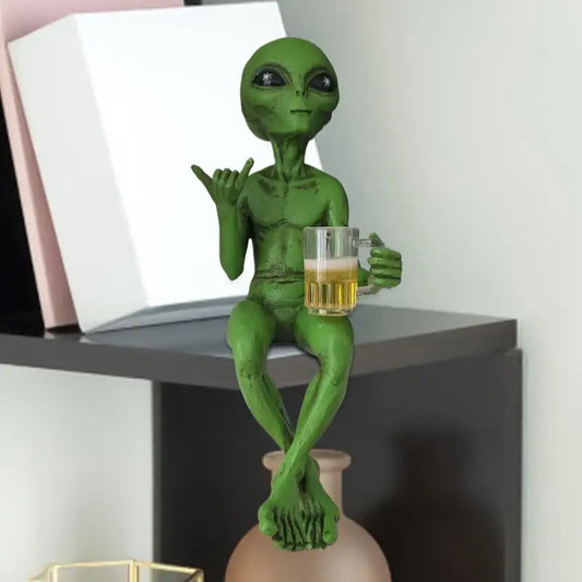 Alien Bebiendo Birra