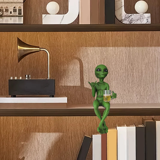 Alien Bebiendo Birra